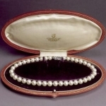 Жемчужное ожерелье Мэрилин Монро